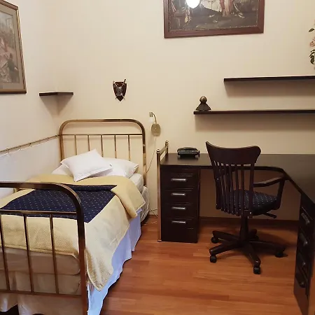 Charming Fortress Next To Prague Bed & Breakfast *