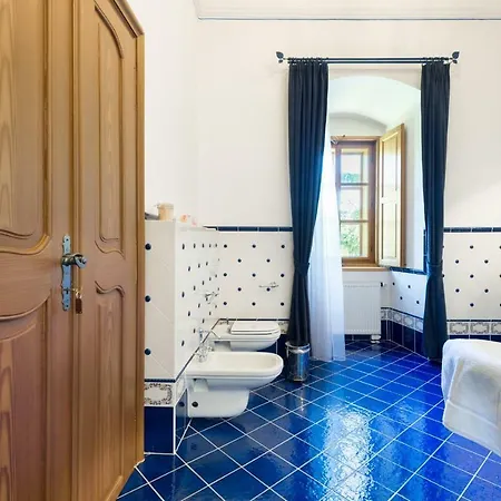 Charming Fortress Next To Prague Bed & Breakfast *